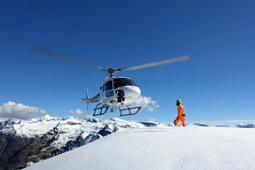 FunFlights Helicopter-Tours Flight Switzerland: Soaring Above the Majestic Alps and Glaciers